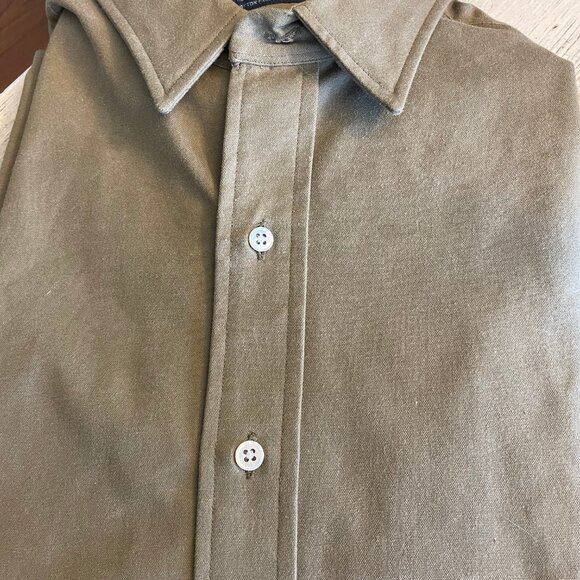 EARLY XMAS SHOPPING!!! Two New Beautiful Ralph Lauren Button Up Shirts - NWOTs - Picture 4 of 6